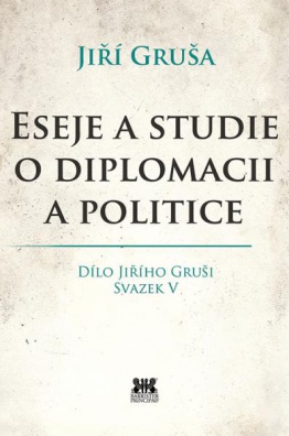Eseje a studie o diplomacii a politice